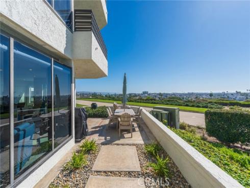 230  Lille Lane  113 , Newport Beach, CA