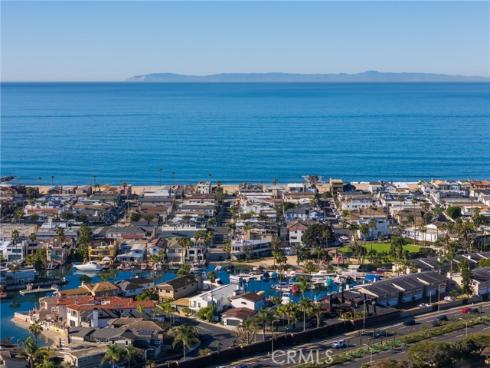 230  Lille Lane  113 , Newport Beach, CA