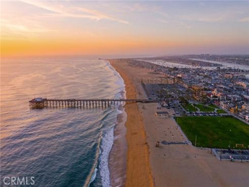 230  Lille Lane  113 , Newport Beach, CA