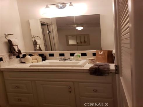 200  Mcneil  211  Lane, Newport Beach, CA