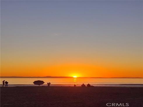 200  Mcneil  211  Lane, Newport Beach, CA