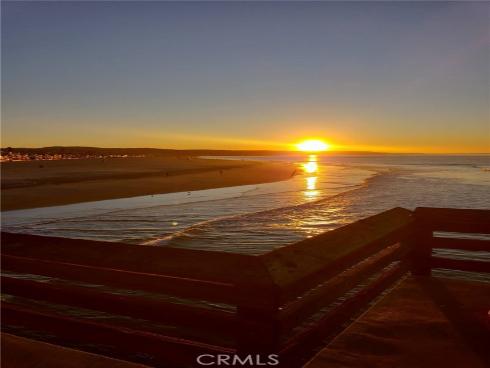 200  Mcneil  211  Lane, Newport Beach, CA