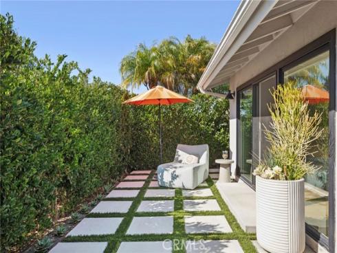 3 Rue Cannes , Newport Beach, CA