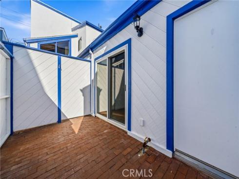 820 W Balboa   Boulevard, Newport Beach, CA