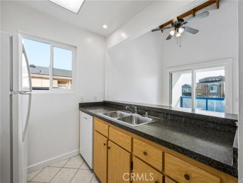 820 W Balboa   Boulevard, Newport Beach, CA