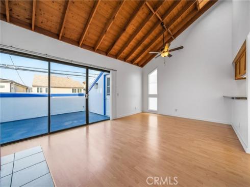 820 W Balboa   Boulevard, Newport Beach, CA