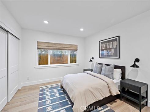 1725  Skylark  , Newport Beach, CA