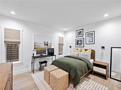 1725  Skylark  , Newport Beach, CA