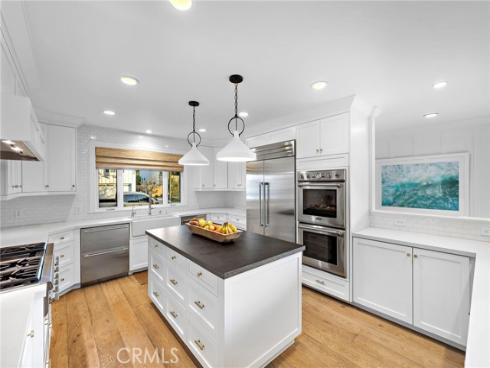 1725  Skylark  , Newport Beach, CA