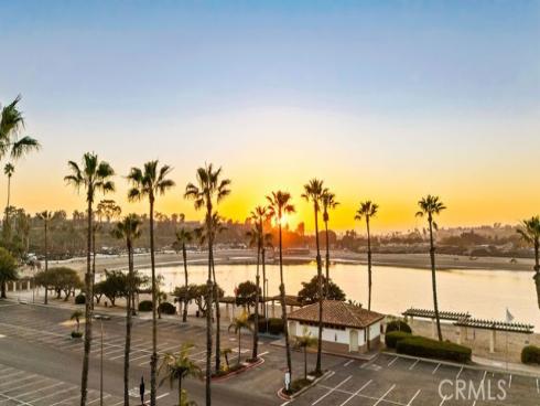 2206  Francisco  , Newport Beach, CA