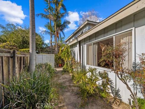 2206  Francisco  , Newport Beach, CA