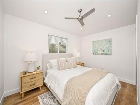 205  42nd   Street, Newport Beach, CA