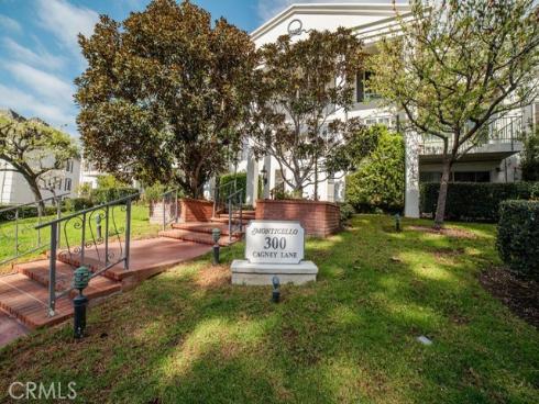 300  Cagney  208 , Newport Beach, CA