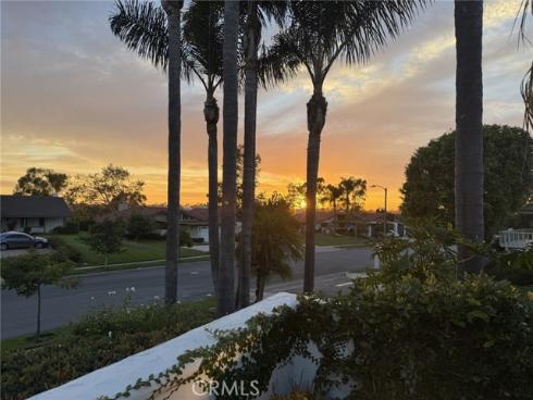 2000  Vista Cajon  , Newport Beach, CA