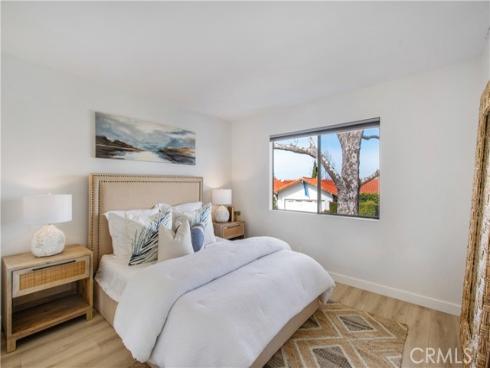 2952  Quedada  , Newport Beach, CA