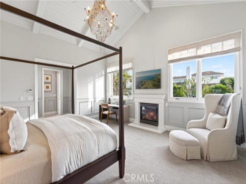 1941  Port Chelsea  , Newport Beach, CA