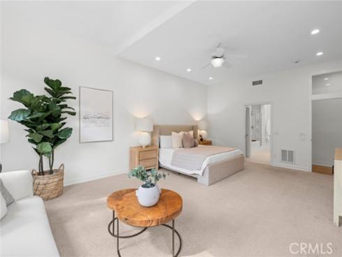 8  Westridge  , Newport Beach, CA