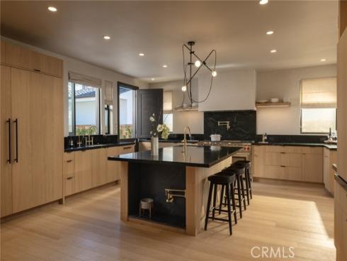 2212  Cliff   Drive, Newport Beach, CA