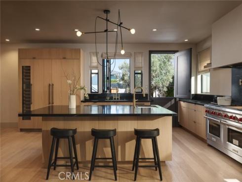 2212  Cliff   Drive, Newport Beach, CA