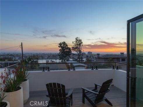 2212  Cliff   Drive, Newport Beach, CA