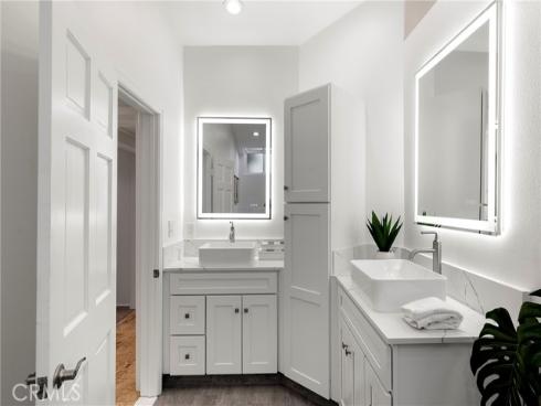 502 Kings Rd , Newport Beach, CA