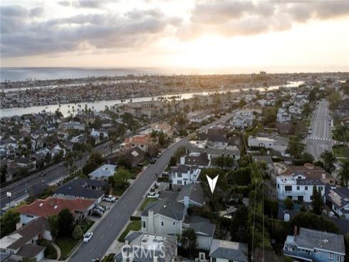502 Kings Rd , Newport Beach, CA