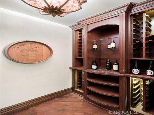 7  Lochmoor  , Newport Beach, CA