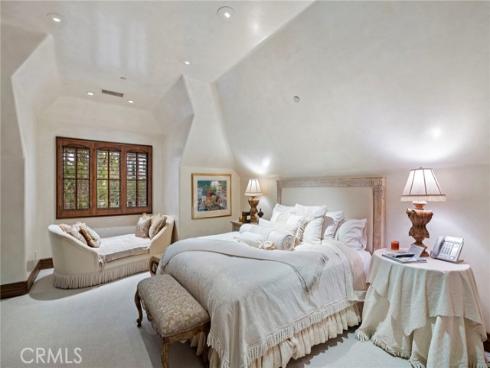 7  Lochmoor  , Newport Beach, CA