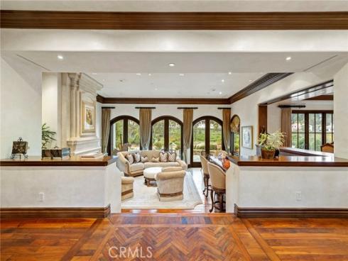 7  Lochmoor  , Newport Beach, CA