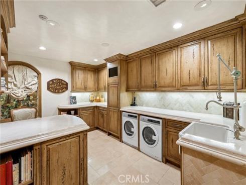 7  Lochmoor  , Newport Beach, CA