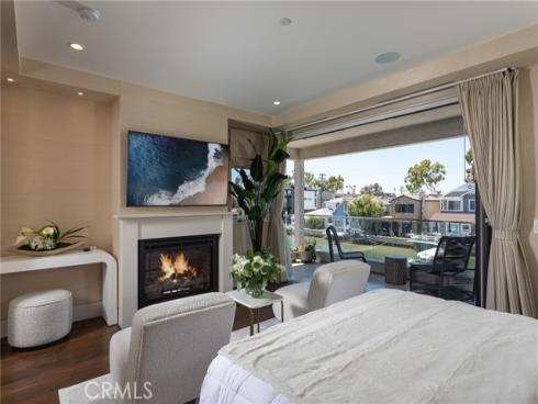 308  Grand Canal  , Newport Beach, CA