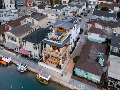 308  Grand Canal  , Newport Beach, CA