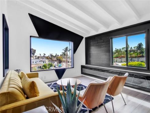 300  Holmwood   Drive, Newport Beach, CA