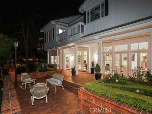 21  Lochmoor  , Newport Beach, CA