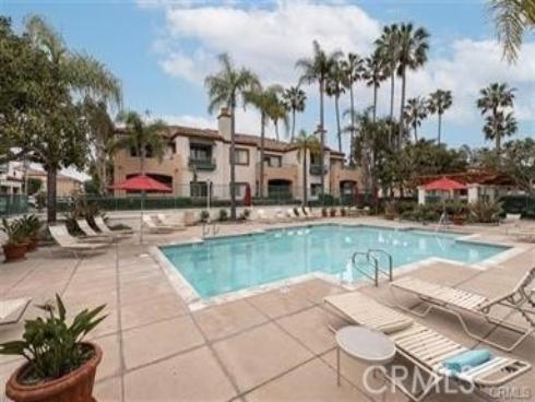 200  Villa Point  , Newport Beach, CA