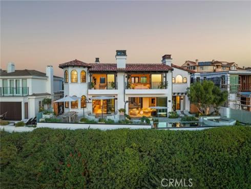 17  Muir Beach  , Newport Beach, CA