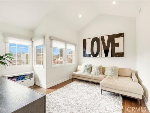 1930  Port Bristol  , Newport Beach, CA