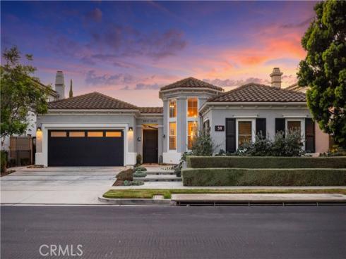 58  Victoria  , Newport Beach, CA