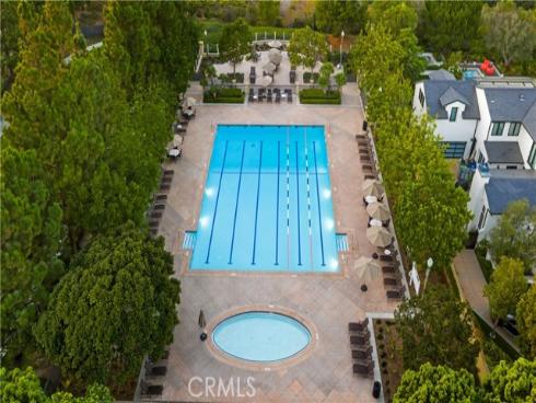 58  Victoria  , Newport Beach, CA