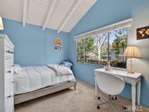 517  Gorgonia  , Newport Beach, CA