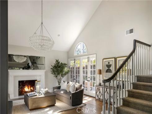 9  Huntington   Court, Newport Beach, CA