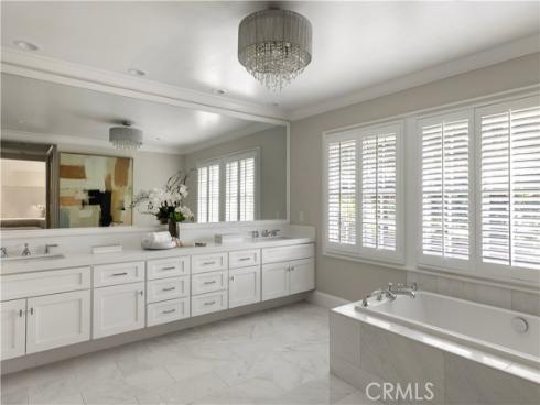 9  Huntington   Court, Newport Beach, CA