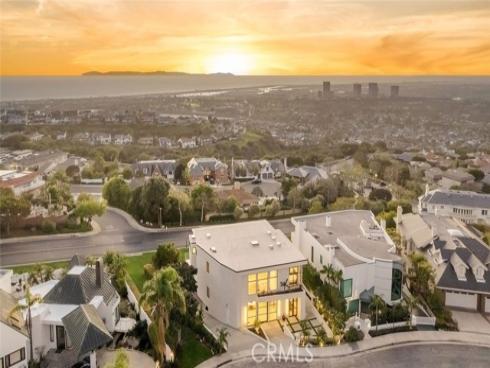 4 Geneve , Newport Beach, CA