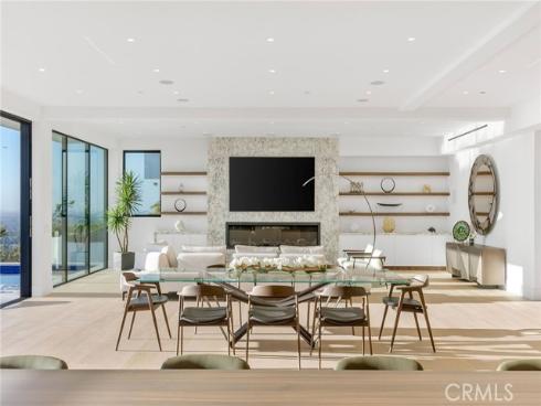 4 Geneve , Newport Beach, CA