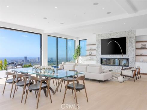 4 Geneve , Newport Beach, CA