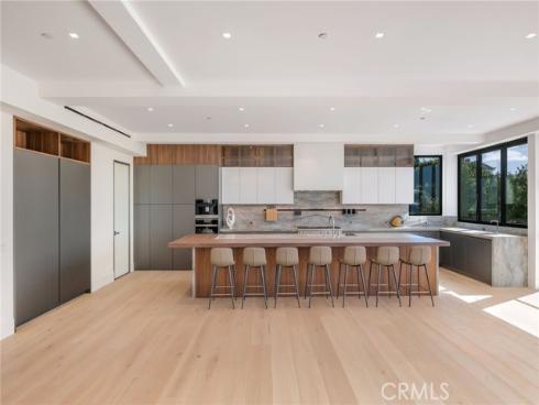 4 Geneve , Newport Beach, CA