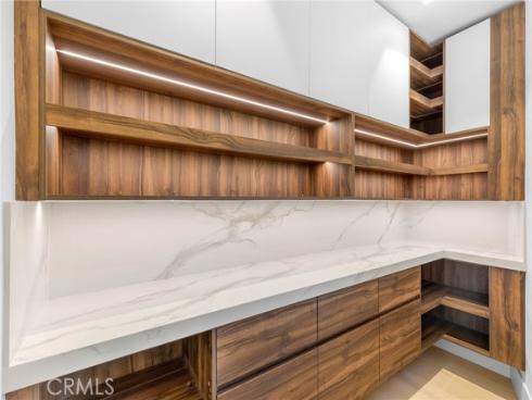 4 Geneve , Newport Beach, CA