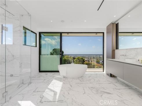 4 Geneve , Newport Beach, CA