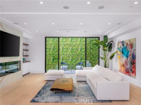 4 Geneve , Newport Beach, CA