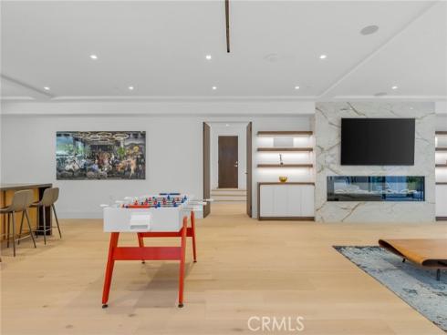 4 Geneve , Newport Beach, CA